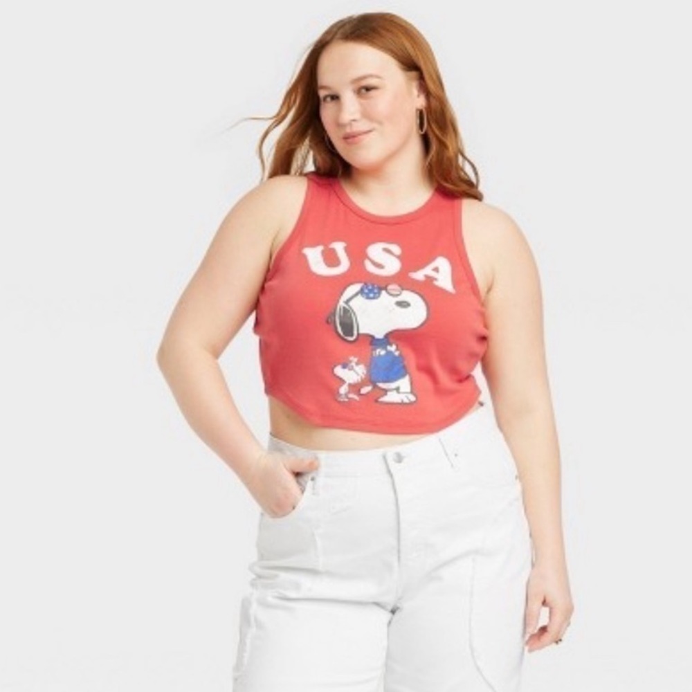 NWT Peanuts USA Snoopy Crop Tank